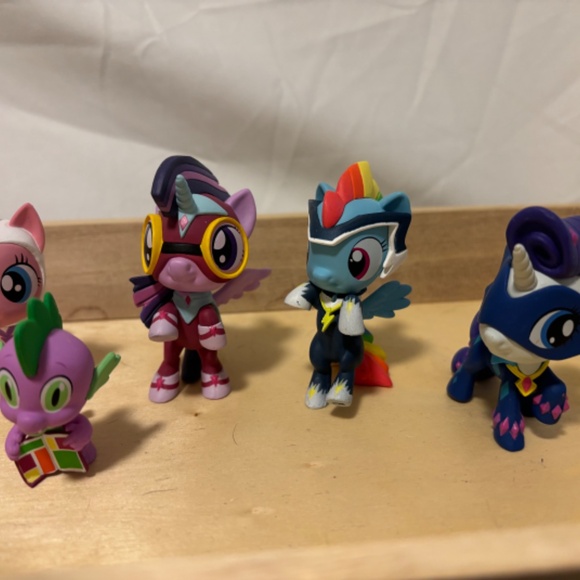 SALE! My Little Pony Power Ponies Funko Pop Mini Vinyl Figure Set of 8 - Picture 3 of 6